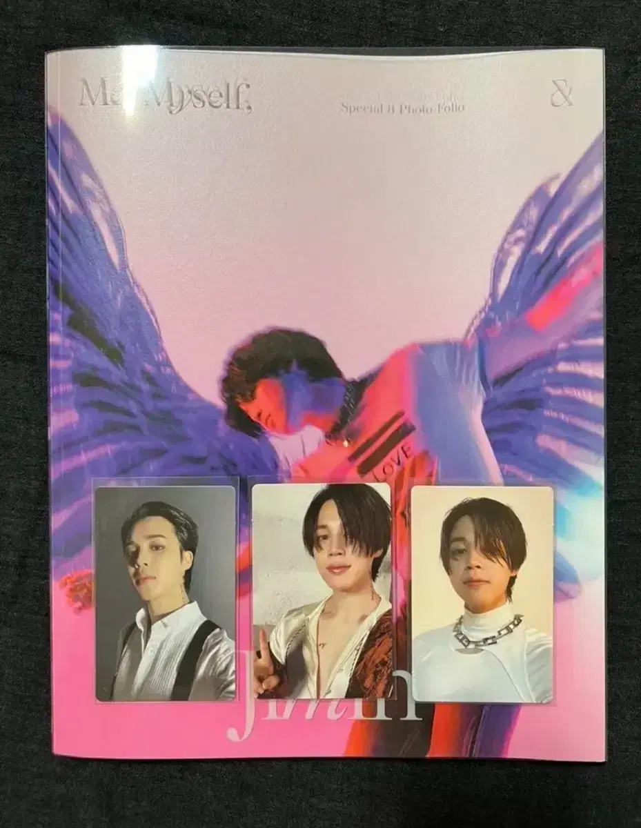 BTS BTS 2018 Memories blu-ray with Jimin photocard on